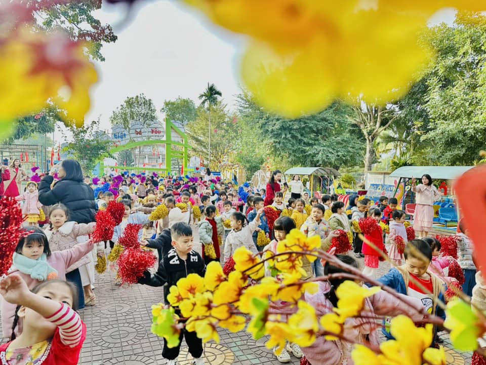 Chủ đề “Tết, mùa xuân” năm 2025